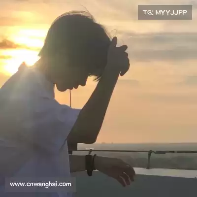 支谨